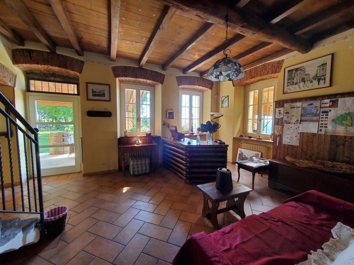 Antica Locanda La Tinara Del Belvedere - Romantic Dreams - (Adults Only) Galbiate Extérieur photo