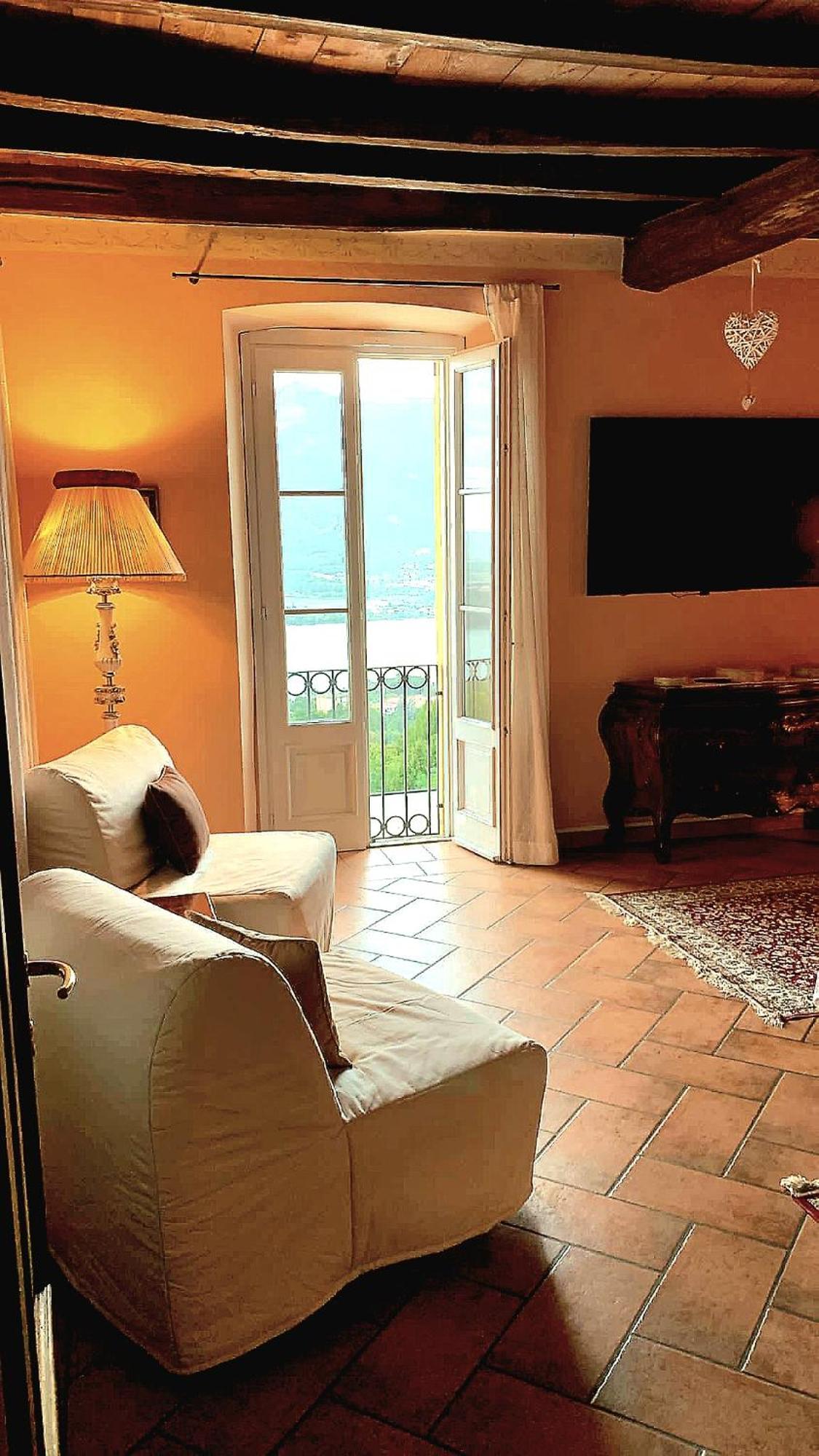 Antica Locanda La Tinara Del Belvedere - Romantic Dreams - (Adults Only) Galbiate Chambre photo